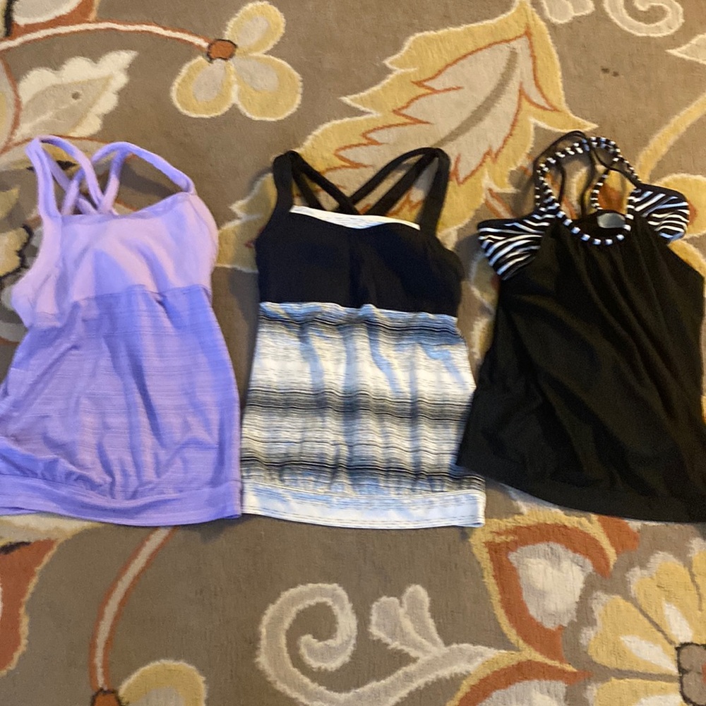 Athleta lot of 3 workout tops size S